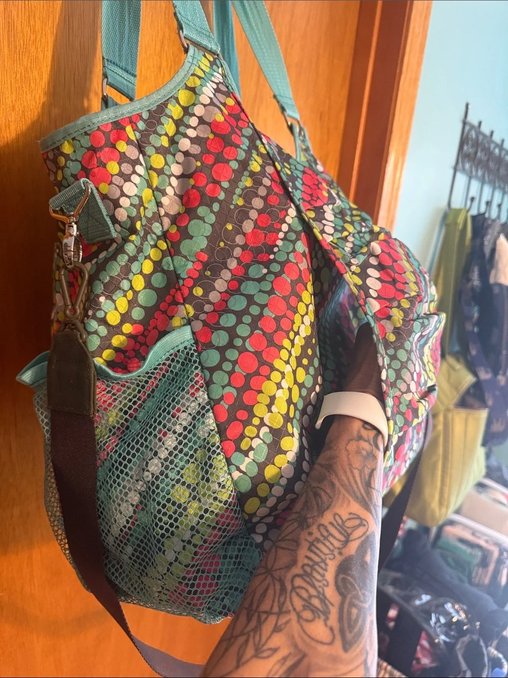 Thirty-One All Pro Tote in Graffiti Dot Print
